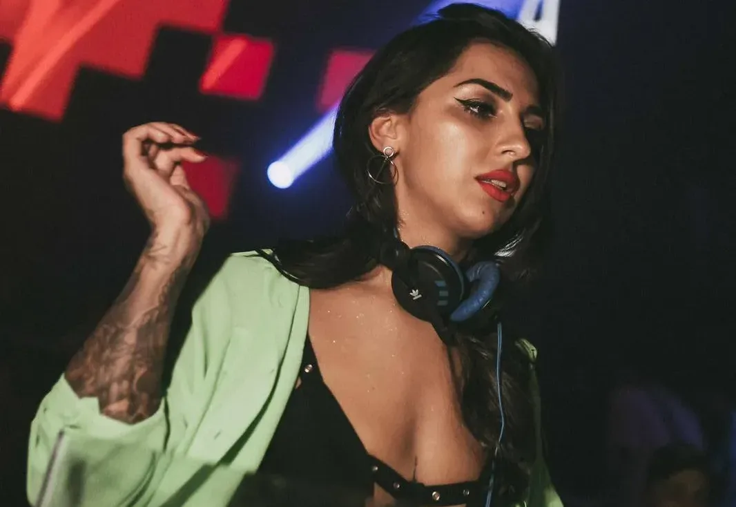 La DJ berciana Jennifer Cach conquistará Miami