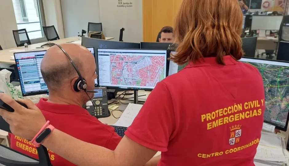 Más de 5.600 evacuados en Castilla y León por los incendios forestales