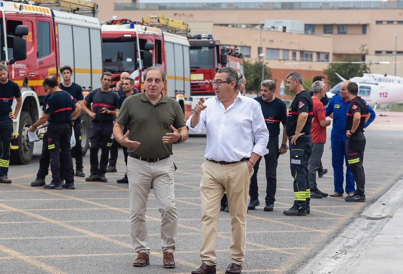 Alicante envía 30 bomberos para reforzar la lucha contra los incendios en El Bierzo