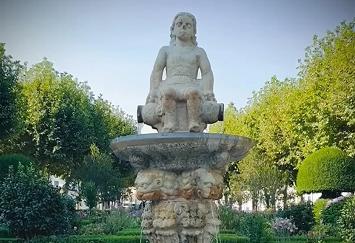 Villafranca recupera la histórica Fuente de 'La Meona'