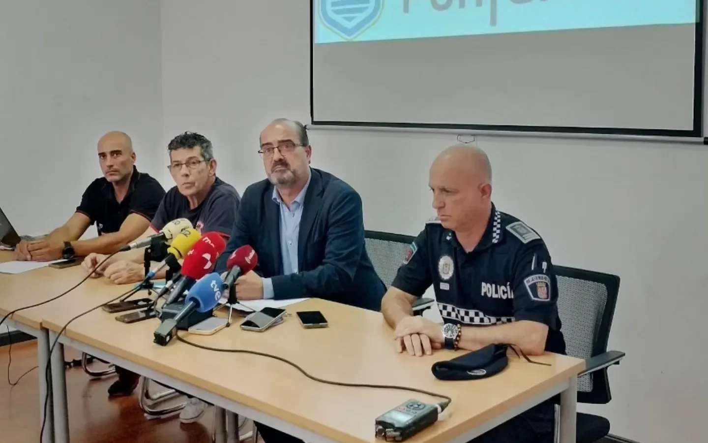 El alcalde de Ponferrada coordina los esfuerzos frente a los incendios en El Bierzo