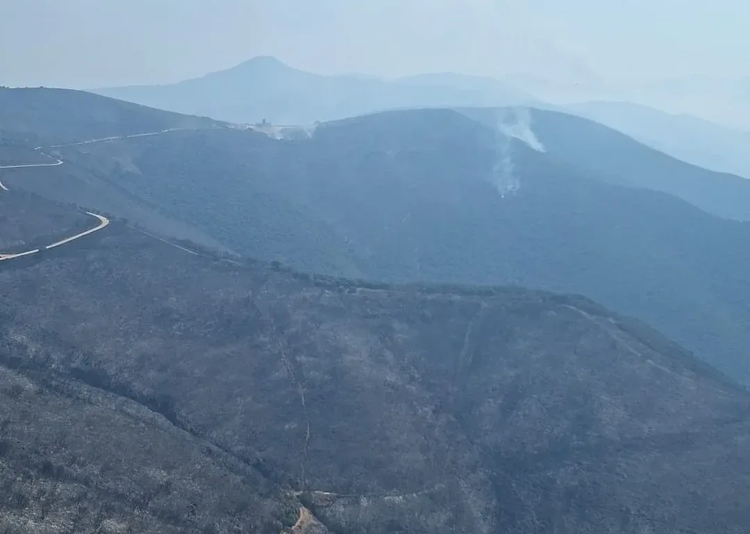 Ola de incendios en El Bierzo: Evacuadas cerca de 700 personas de Las Médulas, Carucedo, Orellán y Voces con inmuebles afectados