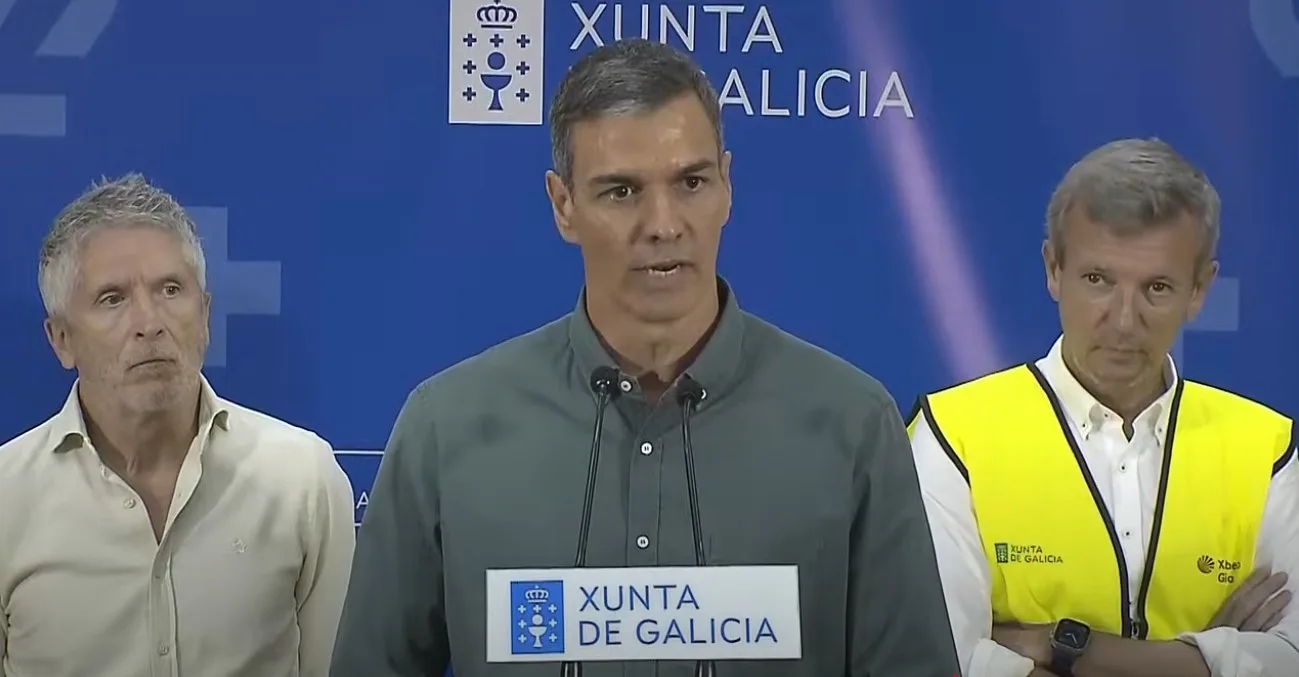 Sánchez atribuye la devastadora ola de incendios al “cambio climático“ mientras Rueda habla de “personas que de forma bastante evidente están provocando fuegos en los momentos y lugares donde más daño pueden hacer”