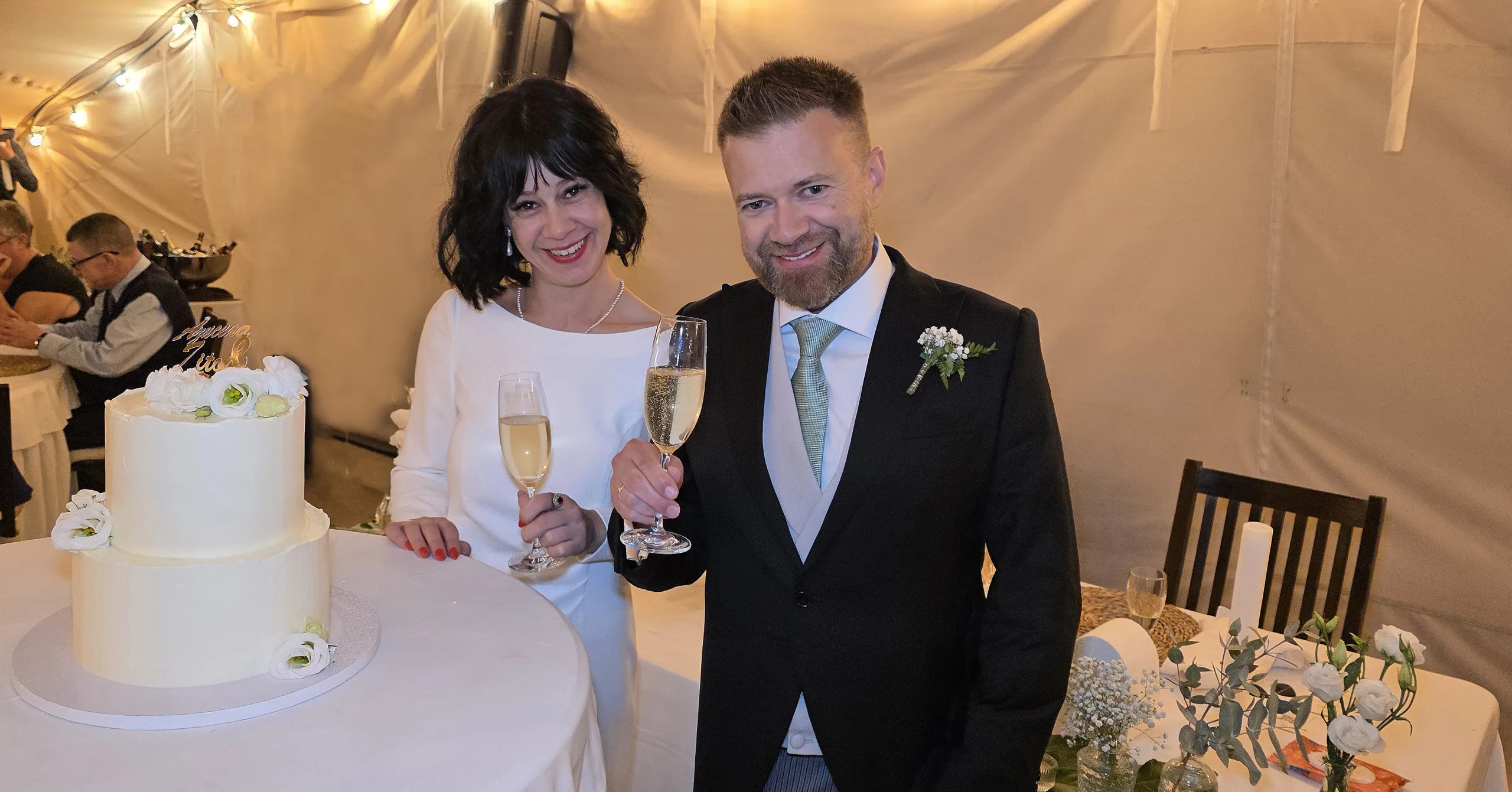 FOTOS | Tito y Azucena celebran su boda rodeados de emoción y alegría