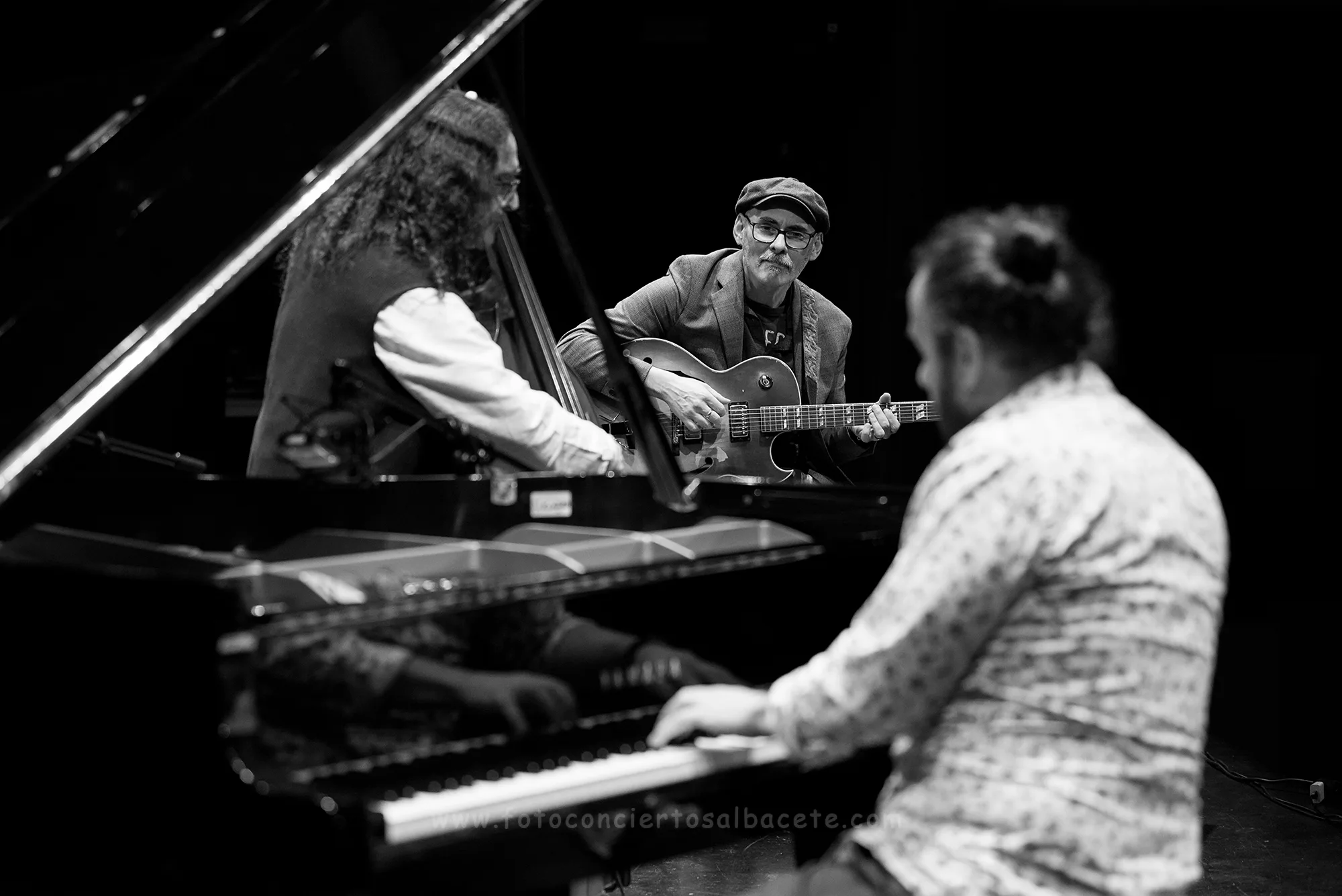 Drumless Trío actúa este viernes en la Sala Río Selmo