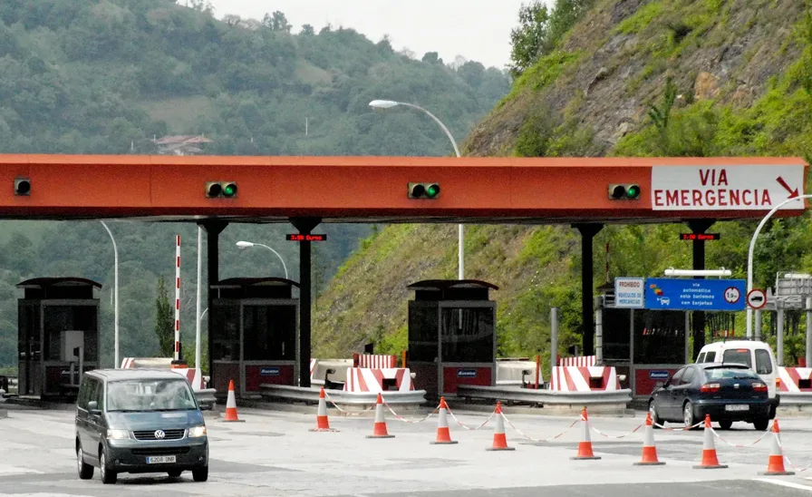 UPL lleva a la Fiscalía el peaje de la AP-66 tras la sentencia del Supremo de no cobrarlo cuando las autopistas estén en obras y no se garantice la circulación