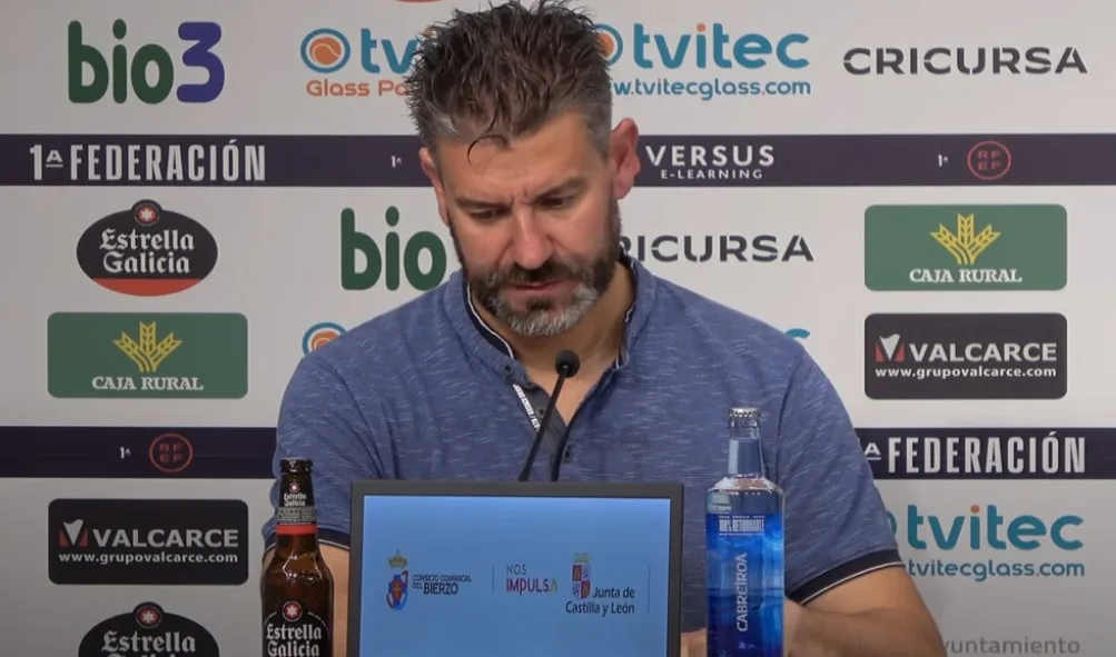 Estévez: “Ha sido una derrota dura y con mala sensación al final del partido... En mi carrera como entrenador está siendo uno de los momentos más complicados que he atravesado”