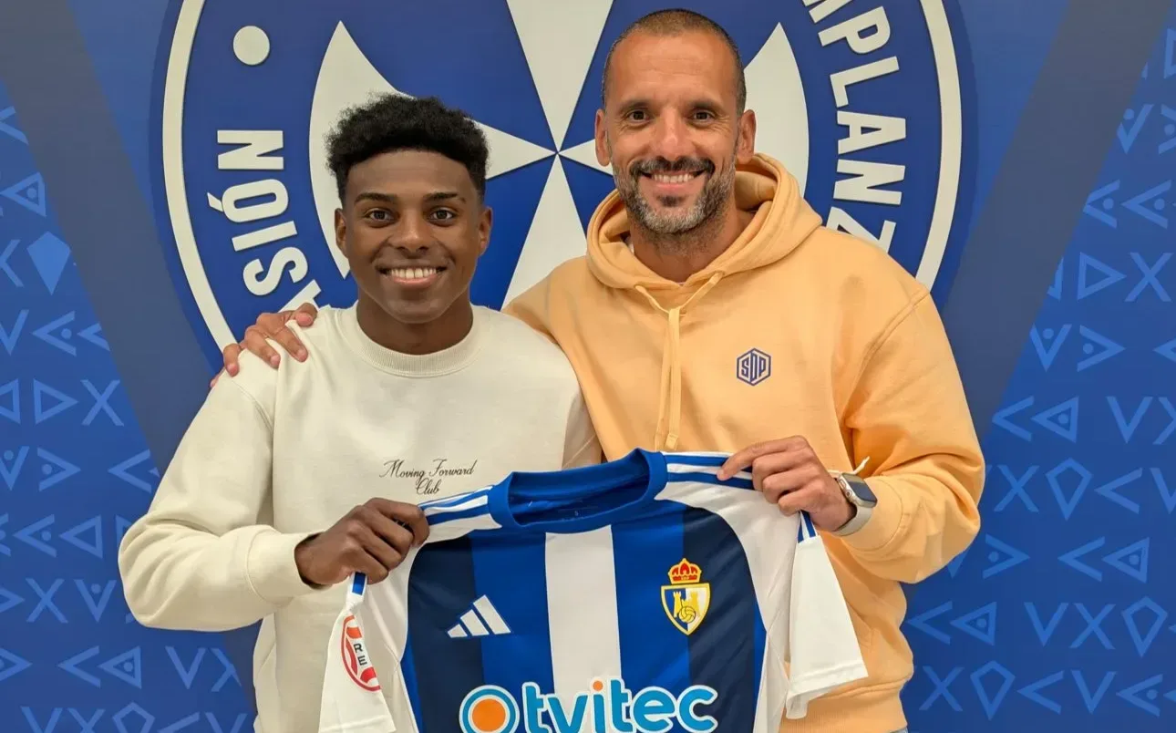 Estévez: “La novedad es la incorporación, para ir convocado y poder ser titular, de Lian Dos Santos. También la semana perfecta de Andrés”