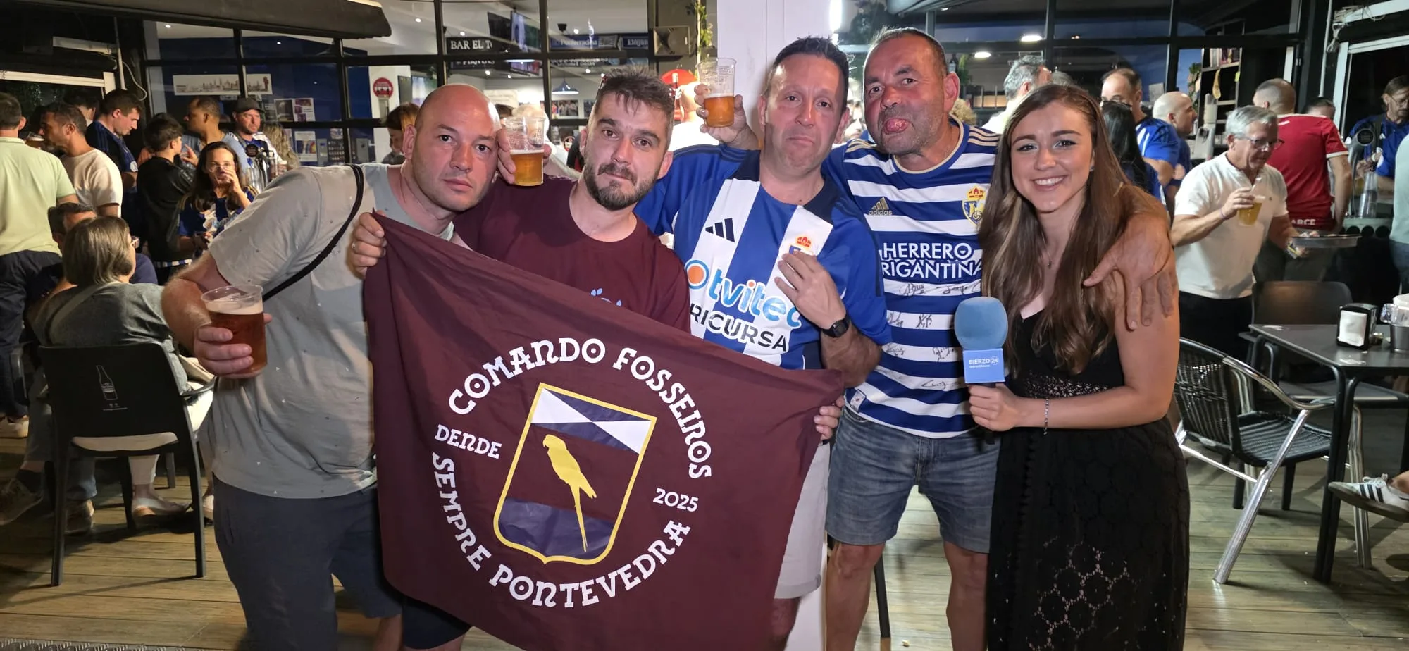 FOTOS | La afición de la Ponfe en el Bar El Toralín [Deportiva-Pontevedra]