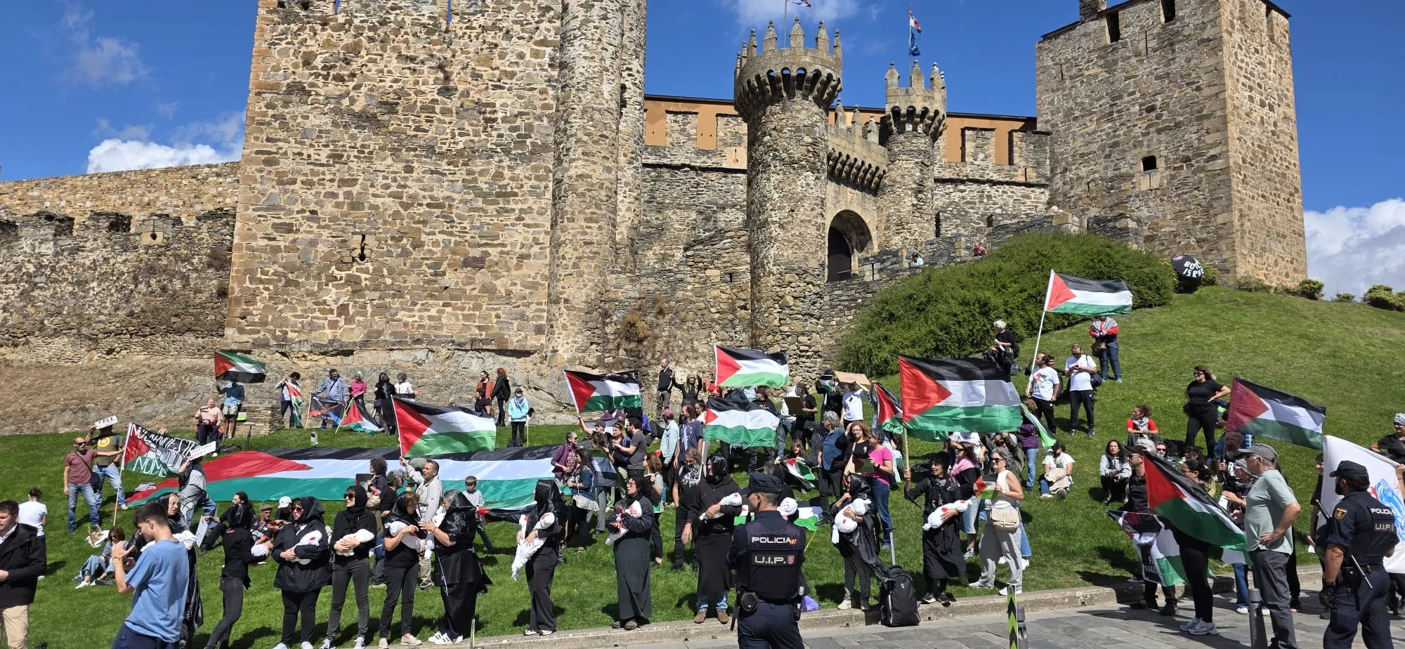 Cuatro personas sancionadas con 3.000 euros y otra con 60.000 por las acciones de protesta contra Israel en la Vuelta Ciclista