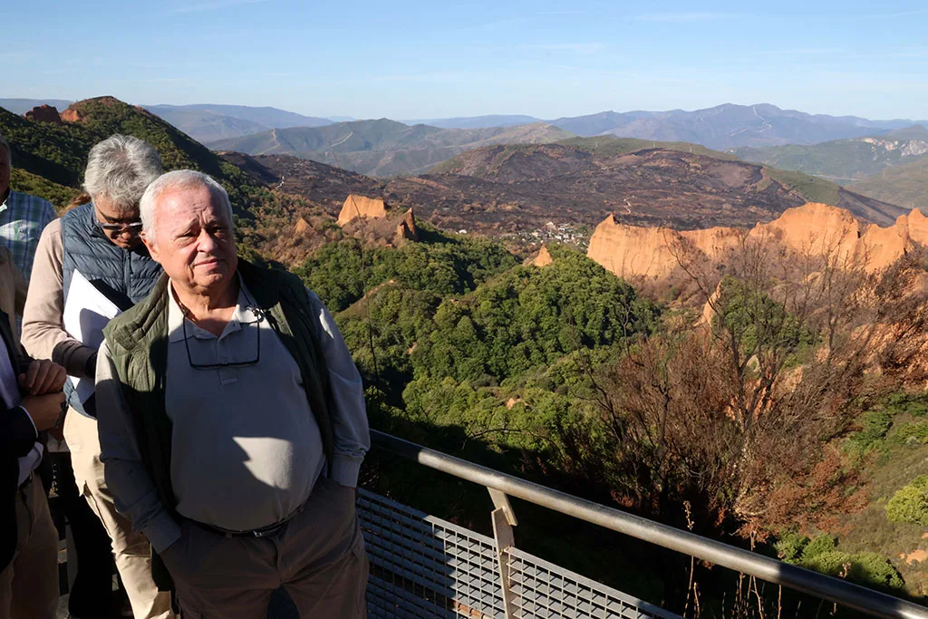 La Junta avanza en las obras de rehabilitación del Mirador de Orellán en Las Médulas y anuncia que podrá visitarse desde este fin de semana