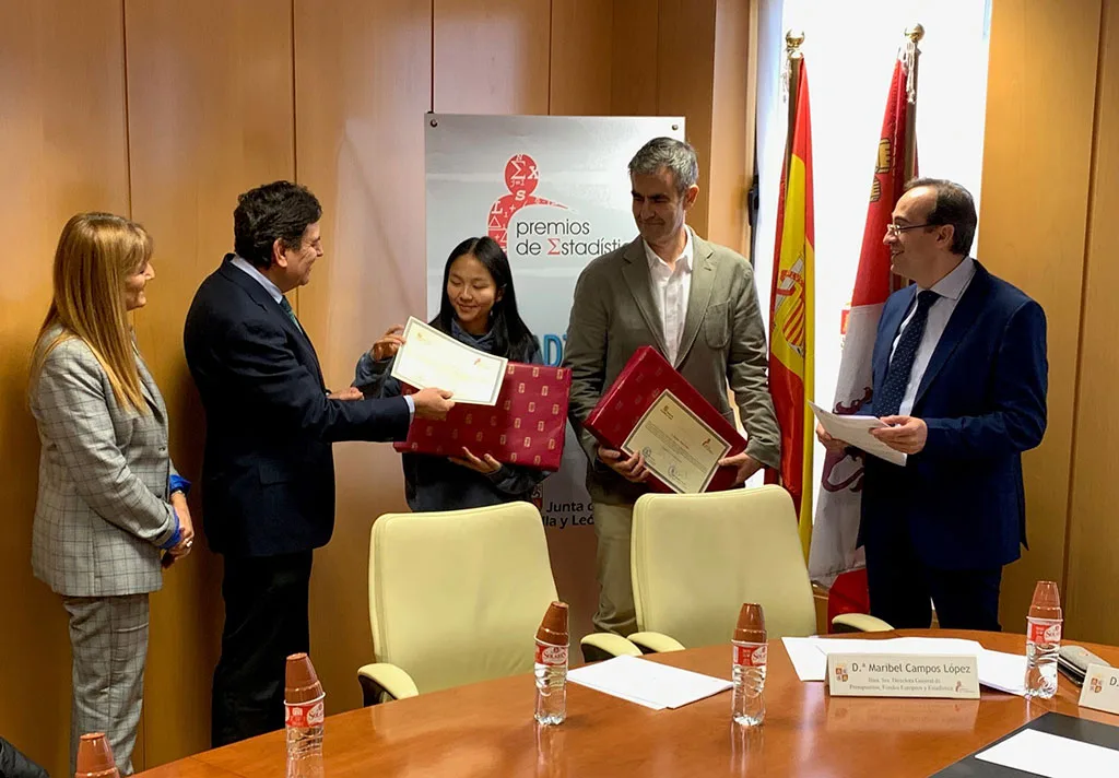 El IES Gil y Carrasco obtiene una mención internacional en el 65º Congreso Mundial de Estadística celebrado en La Haya