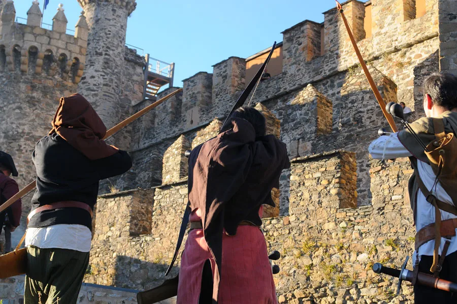 Ponferrada celebra el 12 de octubre con recreaciones históricas, talleres y exposiciones en el Castillo y los Museos Municipales