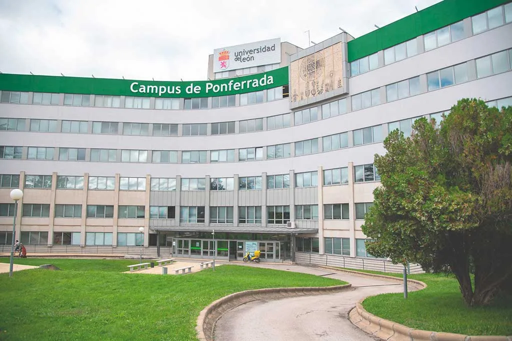 La ULE espera “en breve” el informe definitivo sobre el Grado de Medicina tras comunicar a la Junta que se impartirá en Vegazana con una oferta de 80 plazas