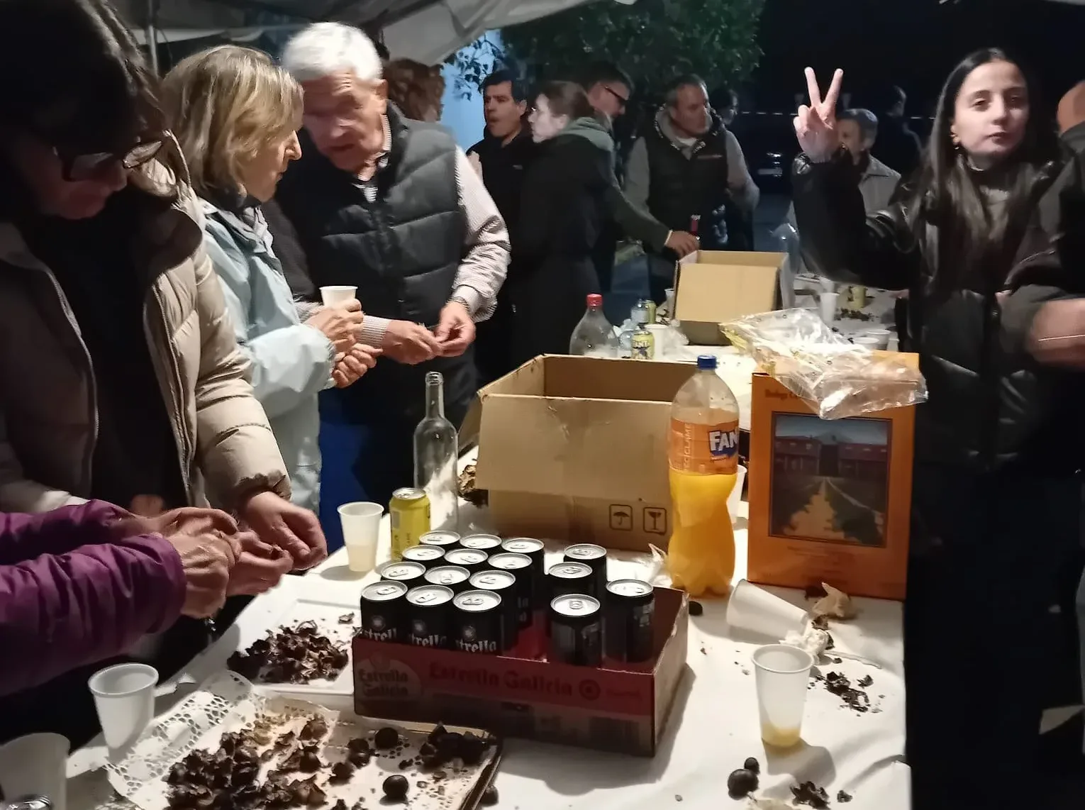 Lillo y Fontoria celebran sus tradicionales magostos con gran participación vecinal