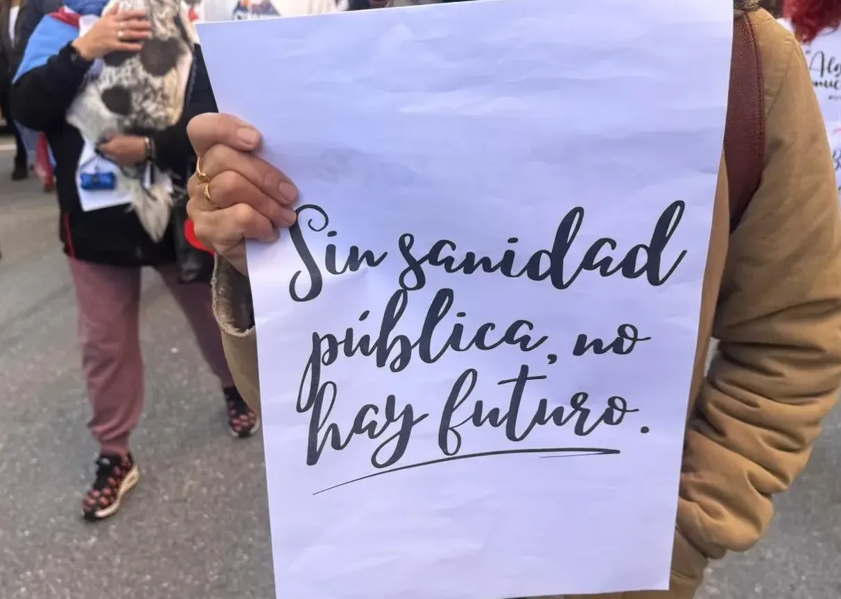 Crear estatutos diferenciados o privilegios solo servirá para debilitar la estructura de la sanidad pública