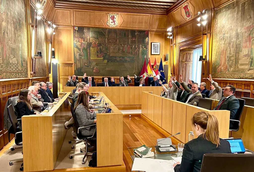 El Pleno de Diputación aprueba un presupuesto para 2026 de 240 millones