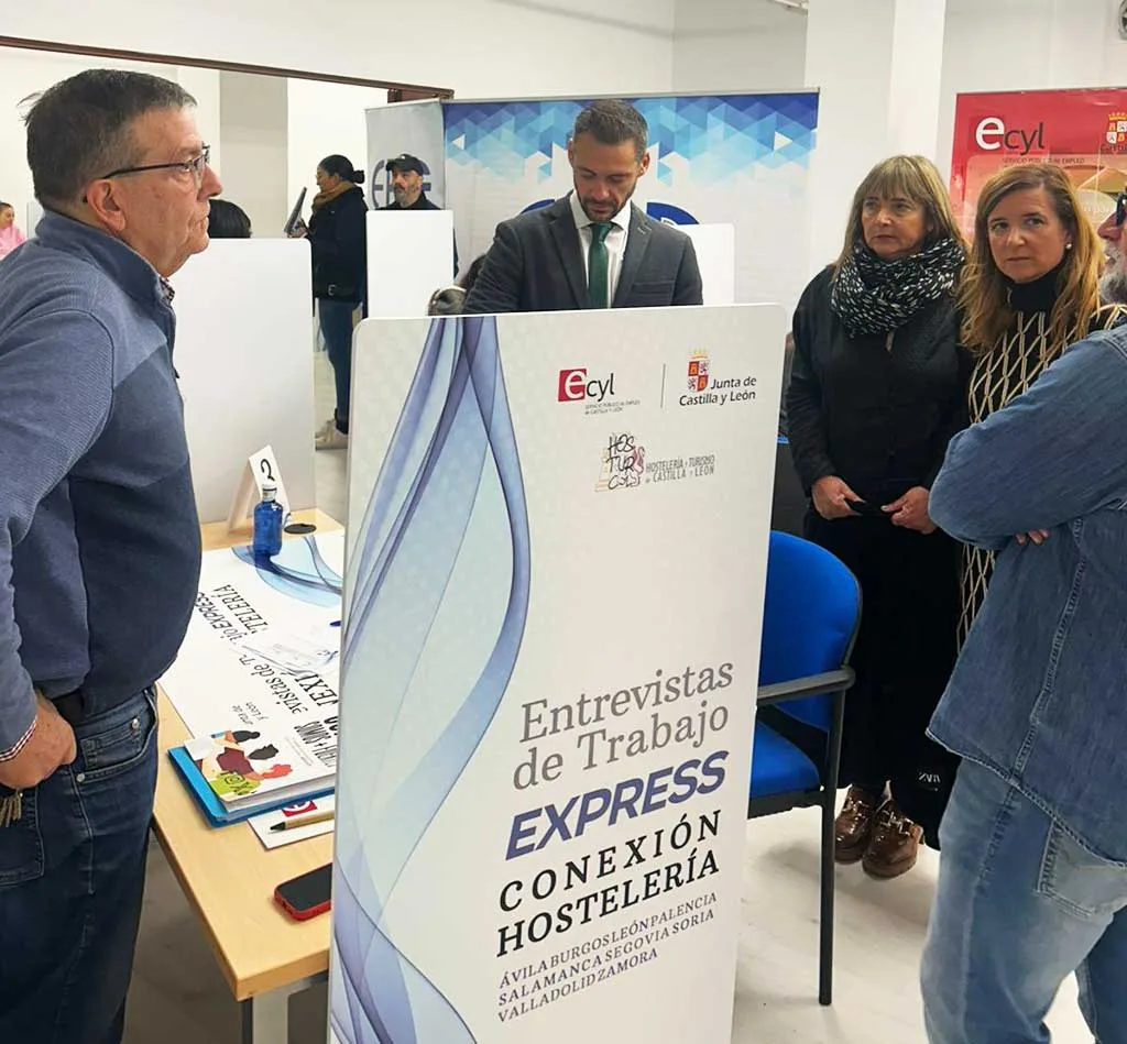 Covocan a más de 700 demandantes de empleo a entrevistas 'exprés' para cubrir 30 vacantes en hostelería