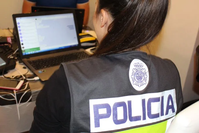 Detenido en Ponferrada un falso experto contra el ciberacoso con 22 órdenes de arresto pendientes