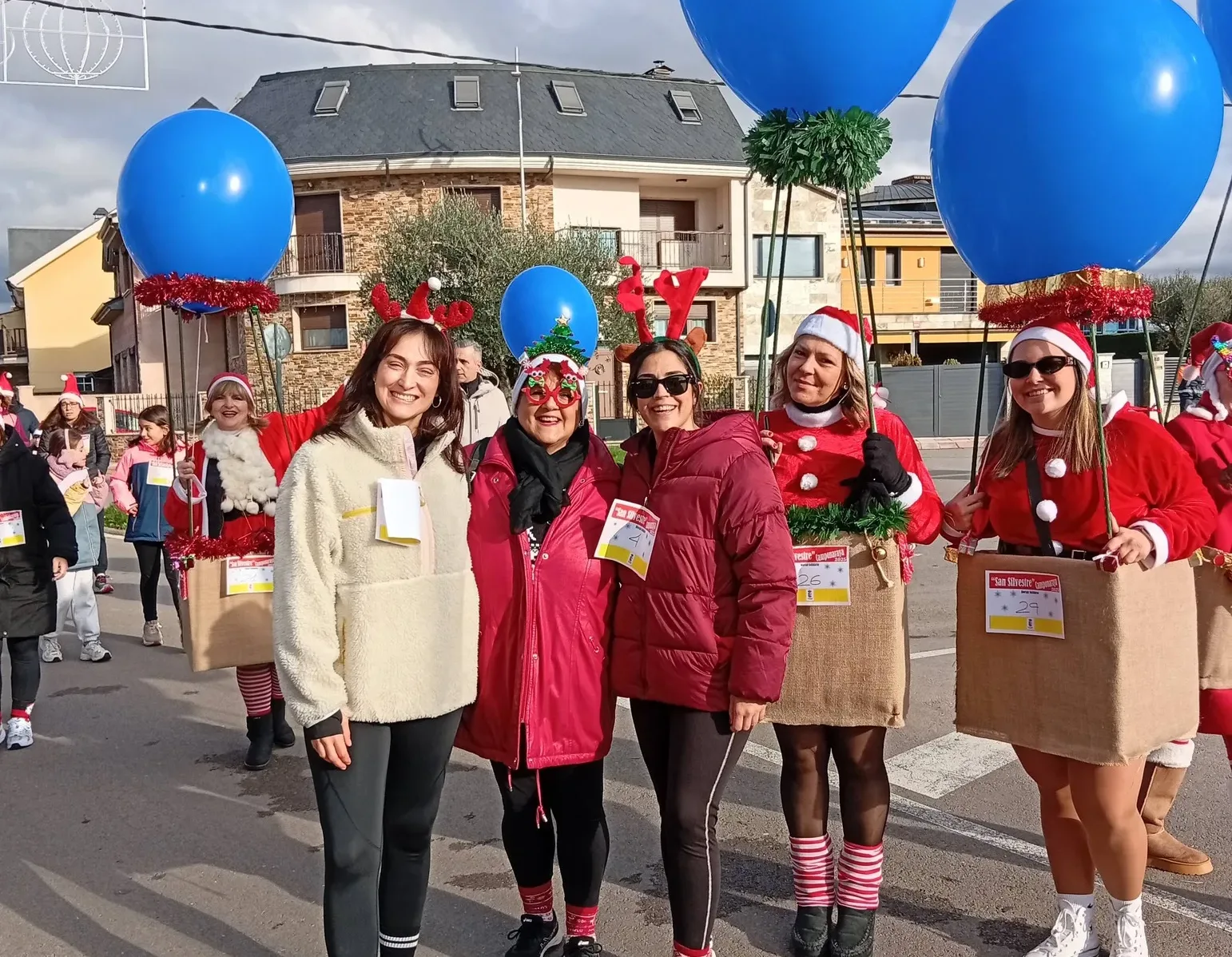La San Silvestre Solidaria 2025 reúne a corredores y andarines en Camponaraya