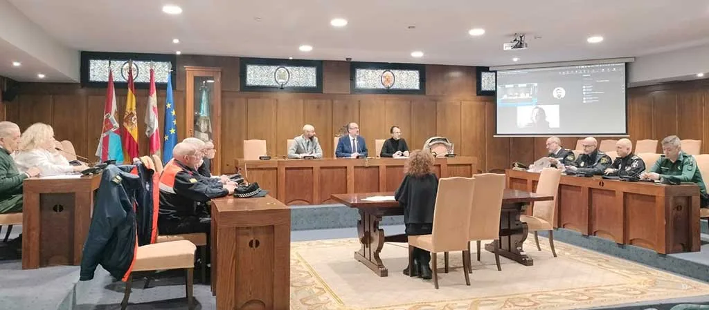Junta Local de Seguridad en Ponferrada con motivo de las fiestas navideñas