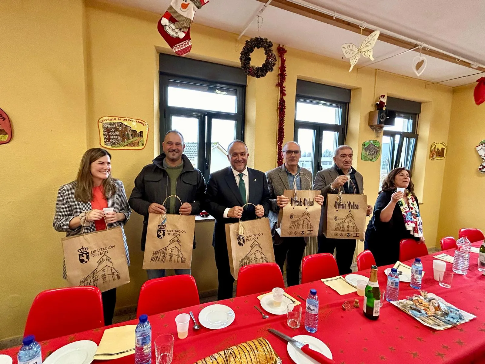 La Diputación inicia en el Sagrado Corazón la tradicional ronda de visitas navideñas a los centros asistenciales