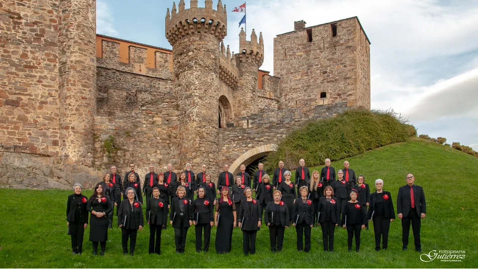 La Coral 'El Bierzo Canta' celebra su Concierto de Navidad este sábado en la Basílica de la Encina