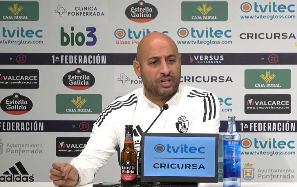 Mehdi Nafti: “Cuando el equipo ha ido al cien por cien e incluso más, hemos sacado puntos. Y cuando no, nos los hemos dejado en el camino”