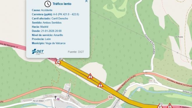 Accidente de camión en la A-6 a la altura de Vega de Valcarce