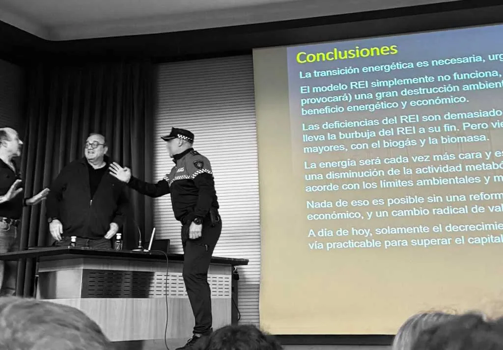 Reparto de 'mierdaproyectos' por todo el territorio mientras el modelo REI (Renovable Eléctrica Industrial) “simplemente no funciona”
