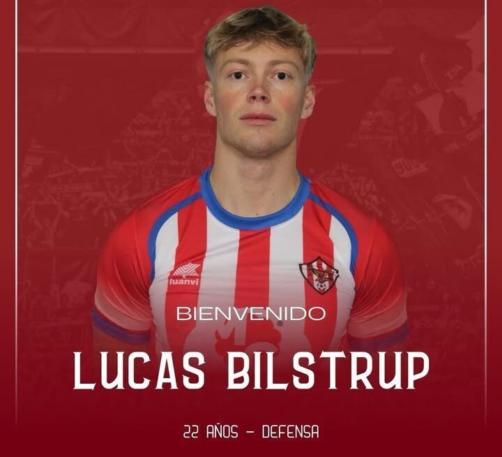 Lucas Bilstrup, nuevo defensor del Atlético Bembibre, en su presentación.