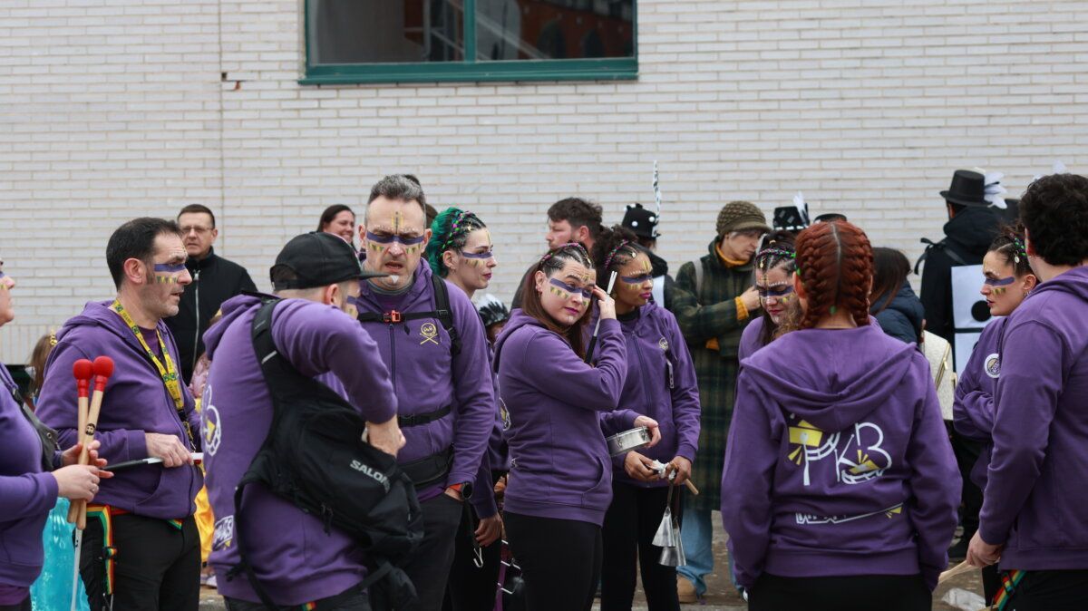 Grupo de personas disfrazadas en el carnaval de Ponferrada