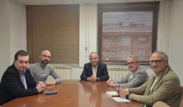 Reunión sobre exámenes teóricos de la DGT en Ponferrada