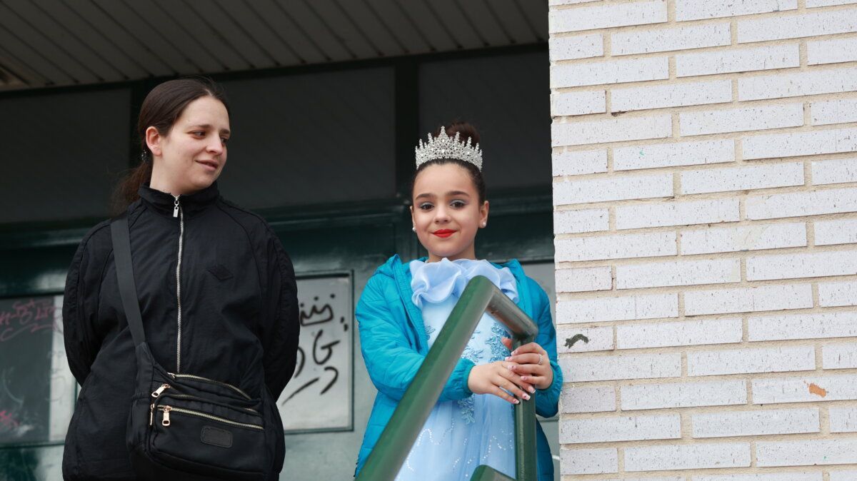 Niña vestida de princesa en el carnaval de Ponferrada