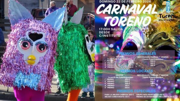 Personas disfrazadas en el Carnaval de Toreno 2026 con colores vibrantes.