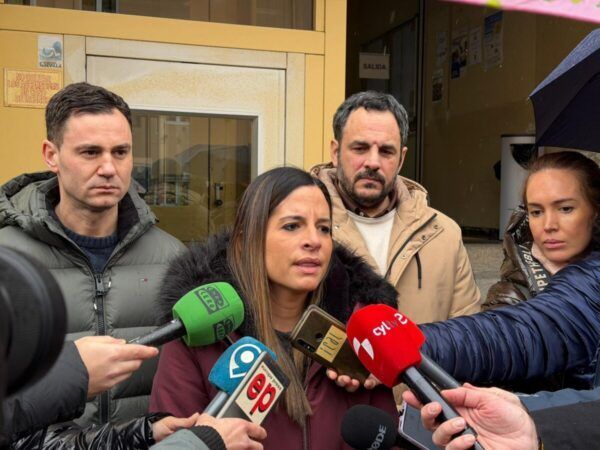 Rueda de prensa del PSOE sobre educación pública y transparencia