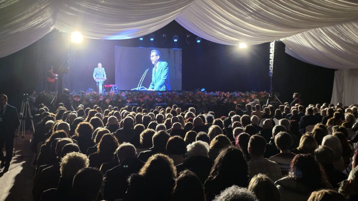 Multitud en el festival del botillo en Bembibre 2026