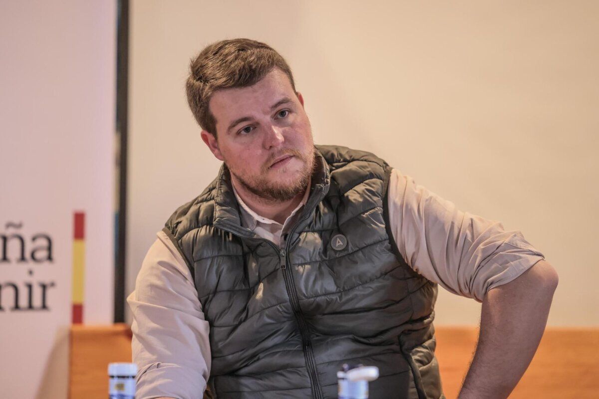 Miguel Suárez Arca, político de VOX en Ponferrada, en un evento.