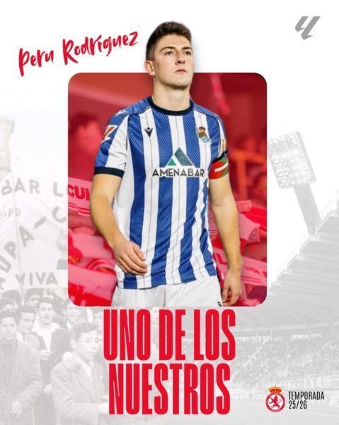 Peru Rodríguez en su presentación con la Cultural Leonesa