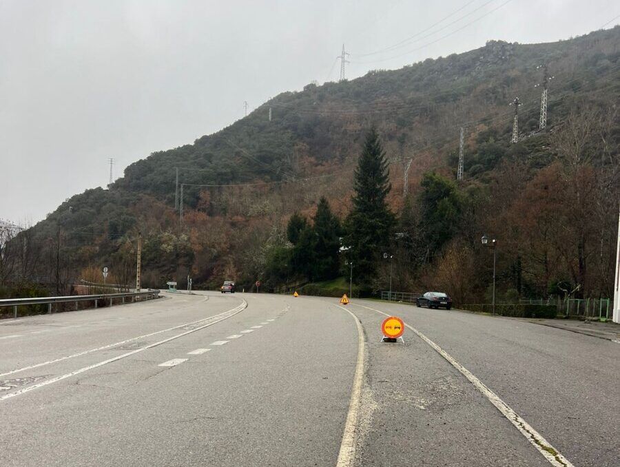 Carretera CL-631 en Páramo del Sil tras su reapertura al tráfico