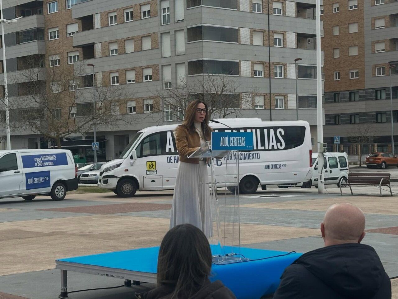 Alfonso Fernández Mañueco hablando en un evento en Ponferrada