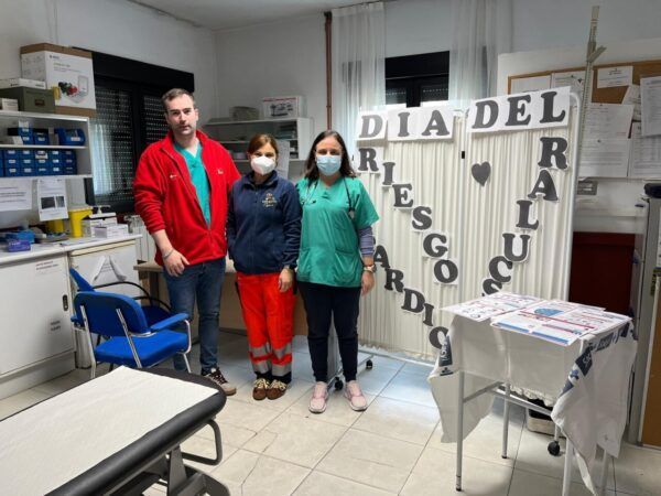 Profesionales de salud en un centro de atención primaria en León