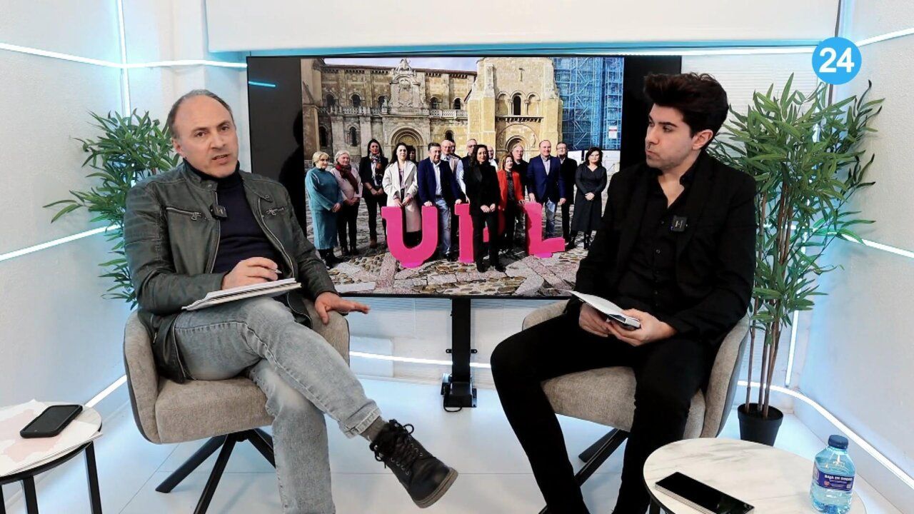 Entrevista a Luis Carballo, candidato de UPL Bierzo en un estudio.