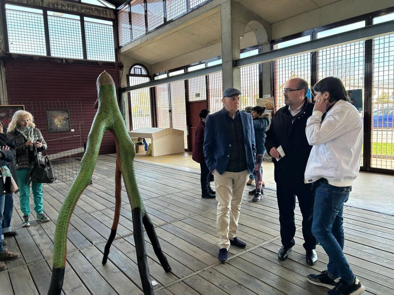 Inauguración de exposición de artistas en el Museo del Ferrocarril de Ponferrada