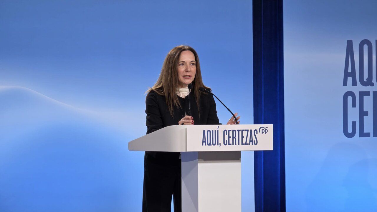 María José Álvarez hablando en un acto del Partido Popular en Ponferrada