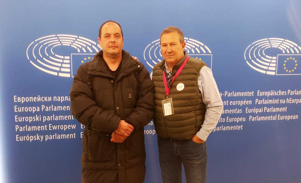 Representantes de OncoBierzo en el Parlamento Europeo