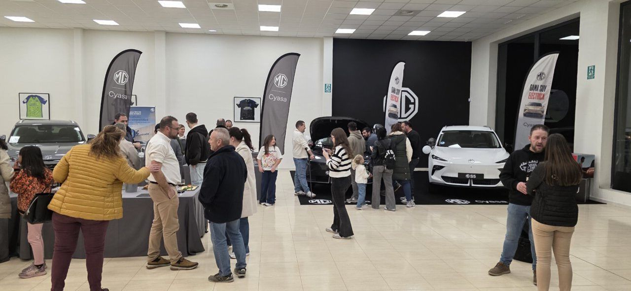 Evento de presentación de los nuevos modelos MG S5 EV y S6 EV en Cyasa, Camponaraya.