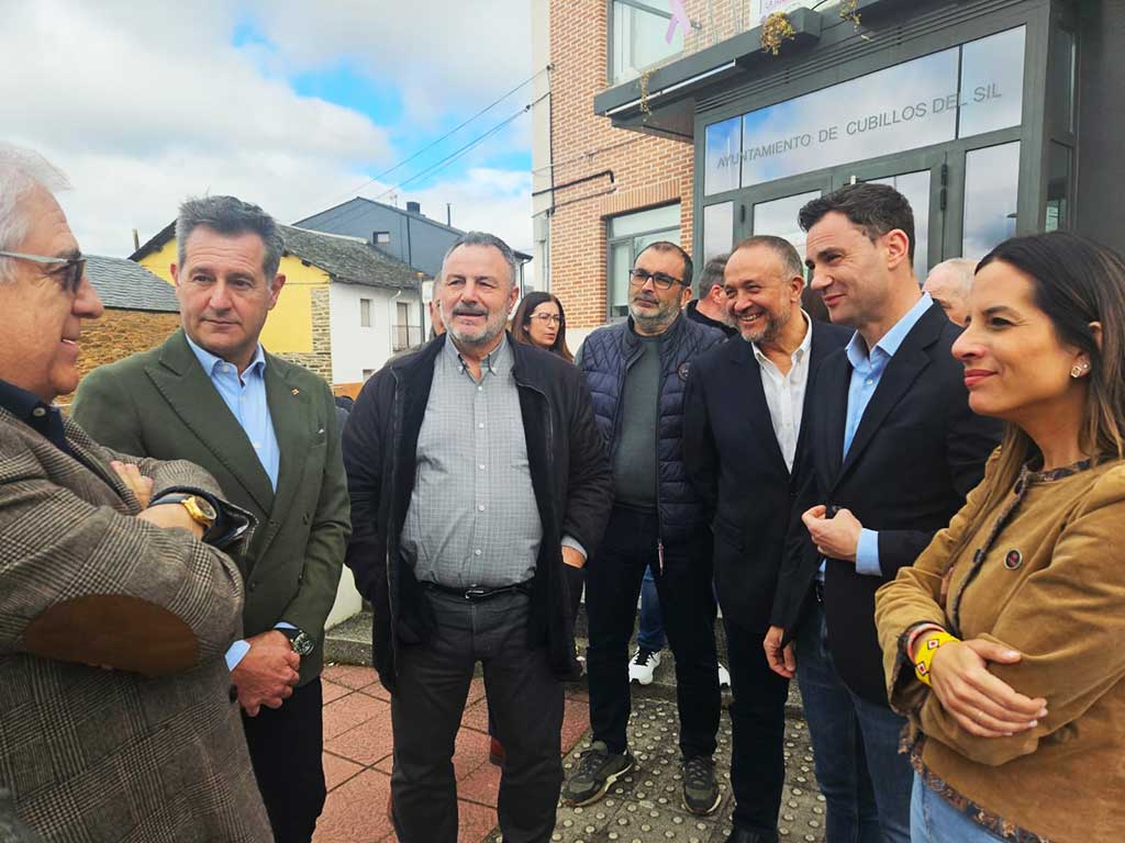 Reunión sobre el proyecto de Tvitec en Cubillos del Sil