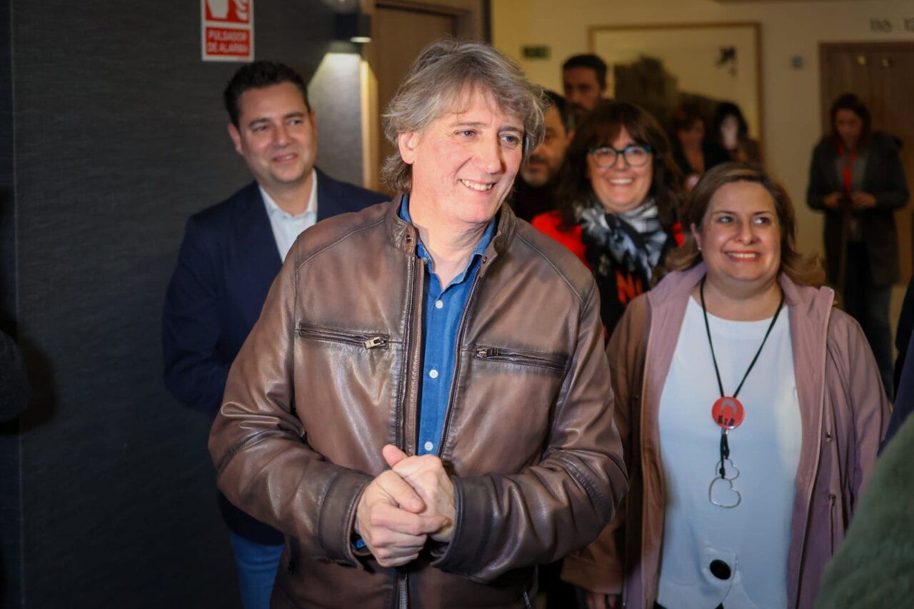Carlos Martínez del PSOE en un evento político en Castilla y León