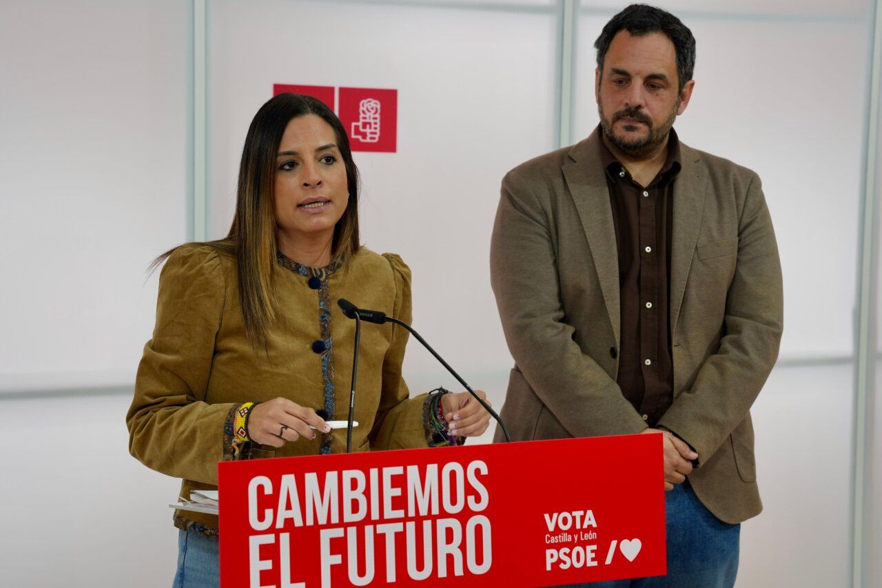 Presentación del programa del PSOE sobre vivienda en León